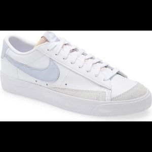 Nike Blazer Low '77 Sneaker